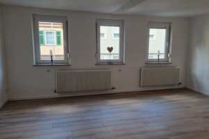 Freundliche Maisonette Wohnung in der Altstadt in Schorndorf-West – Rems-Murr-Kreis – Vorschaubild 1