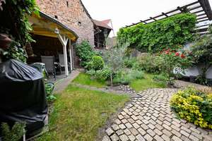 Ruhige Gartenidylle mitten in Walldorf – saniertes, Zweifamilienhaus mit Maisonette-Wohnung – Die vollständige Adresse der Immobilie erhältst du vom Anbieter., 69190 Walldorf – Vorschaubild 4