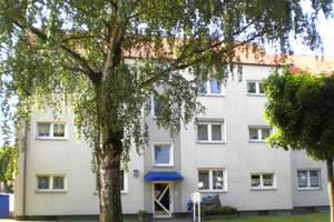 Für Schnellentschlossene! 3 Zi.-EG-Wohnung mit Balkon. – Ernst-Moritz-Arndt-Str. 41, 46240 Eigen, Bottrop – Vorschaubild 1