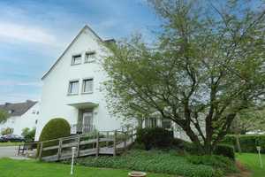 Preisreduziert! Charmantes Haus in Traumlage – Renovierungsbedarf, aber voller Potenzial – Paderborn (Kreis) – Vorschaubild 3