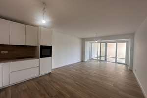 NEUBAU - Stilvolle 4-Zimmer-Wohnung mit EBK und großer Loggia