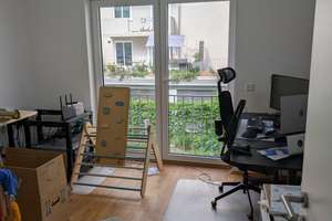 Helle 4 Zimmer Helle 4 Zimmer  Wohnung - Loggia mit Ausblick über ruhigen grünen Innenhof – Watzmannstraße 4, 81541 Obergiesing, München – Vorschaubild 10