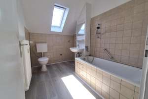 Neues Zuhause. Neue Geschichten. / New home. New stories. – Steigerstraße 18, 47166 Alt-Hamborn, Duisburg – Vorschaubild 9
