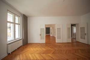 sehr schöne 6 zi-whg mit balkon EBK u. aufzug in der wielandstrasse