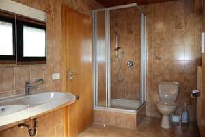 Property thumbnail 10