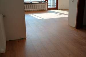 Frisch renoviertes 5-Zimmer Reihenmittelhaus in Stuhr mit Carport und Garten – Die vollständige Adresse der Immobilie erhältst du vom Anbieter., 28816 Stuhr – Vorschaubild 2