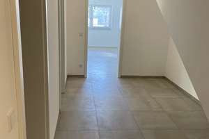 Wohntraum auf höchstem Niveau in Aalen-Fachsenfeld: Neubau moderne Doppelhaushälfte mit Garten – Richthofenstrasse 10/2, 73434 Fachsenfeld, Aalen – Vorschaubild 21