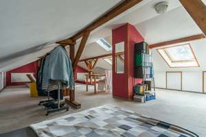 WOW *Paul & Partner* IHR GROßES, SONNIGES EINFAMILIENHAUS! WIESBADEN SÜD-OST! – Die vollständige Adresse der Immobilie erhältst du vom Anbieter., 65189 Südost, Wiesbaden – Vorschaubild 9