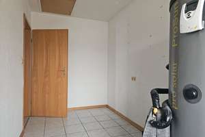 Vielseitiges Wohnhaus mit 2 Wohneinheiten und großzügiger Nutzfläche für Familie und Hobby – Die vollständige Adresse der Immobilie erhältst du vom Anbieter., 24806 Hohn – Vorschaubild 28