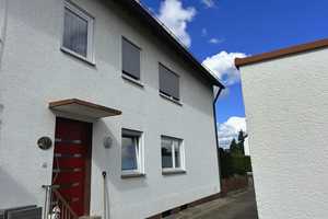 Geräumiges Mehrfamilienhaus mit drei separaten Wohnungen und gepflegtem Garten – Fürth (Kreis) – Vorschaubild 8