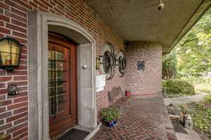 8 Zimmer Rotklinker Villa mit Charme der 50 er Jahre