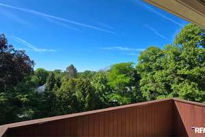 Döhren - Wiehbergpark mit Blick über die Leinemasch: 3-Zimmer-ETW, 84m², Garage, EBK, Keller, 3. OG