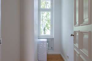 Kernsanierte Gründerzeitloft im Nollendorfkiez, Berliner Erker, 2 Balkone, Fahrstuhl – Die vollständige Adresse der Immobilie erhältst du vom Anbieter., 10777 Schöneberg, Berlin – Vorschaubild 13