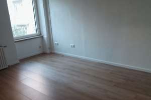 Renovierte 2- Zimmerwohnung (für Studenten)