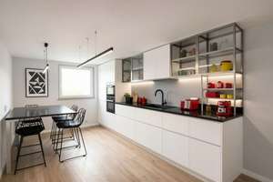 Wohnqualität zum Wohlfühlen – modernisierte Dachgeschosswohnung mit Gartennutzung – Die vollständige Adresse der Immobilie erhältst du vom Anbieter., 45239 Werden, Essen – Vorschaubild 7