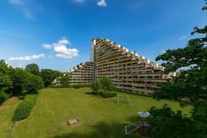 Attraktive 3-Zimmer-Wohnung mit tollem Ausblick im renommierten Pharao-Haus! – Die vollständige Adresse der Immobilie erhältst du vom Anbieter., 81925 Oberföhring, München – Vorschaubild 1