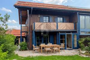 LEBENSRAUM MIT CHARME UND WOHLFÜHLFAKTOR – Die vollständige Adresse der Immobilie erhältst du vom Anbieter., 83098 Brannenburg – Vorschaubild 1