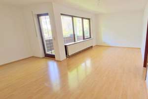 Seltene Gelegenheit: Helle 2,5-Zi. -Wohnung, 2 Balkonen, TG-Stellplatz, EBK, in S - Riedenberg, frei – Die vollständige Adresse der Immobilie erhältst du vom Anbieter., 70619 Riedenberg, Stuttgart – Vorschaubild 7