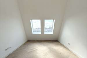 Traumwohnung im 5. OG - modernisierter Altbau mit Aufzug, Balkon, A+ Energieklasse und Einbauküche – Die vollständige Adresse der Immobilie erhältst du vom Anbieter., 12163 Steglitz, Berlin – Vorschaubild 15