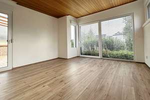 Einfamilienhaus mit 140 m² Wohnfläche und großem Garten in bester Lage von Simmern  – Beethovenstraße 9, 55469 Simmern/Hunsrück – Vorschaubild 5