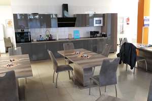 Für das aktive Seniorenpaar: Gut aufgeteilte 2-Zimmerwohnung mit Balkon in Stadtnähe – Friedrich-Karl-Str. 115, 46045 Altstadt-Süd, Oberhausen – Vorschaubild 11