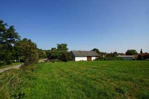 Hier haben Sie viel Platz! Einfamilienhaus, 3 Stadl und Garage auf großzügigem Grundstück + Acker... – Neuburg-Schrobenhausen (Kreis) – Vorschaubild 19