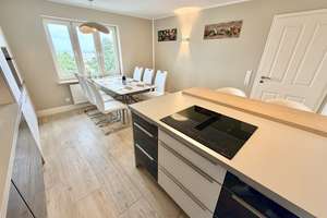 Exklusive Maisonette-Wohnung-hochwertig möbliert- mit Meerblick in erster Reihe *klimatisiert* – Seestraße 14, 18119 Seebad Warnemünde, Rostock – Vorschaubild 23