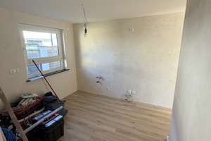 Neuwertiges Reihenendhaus in Reutlingen (Erstbezug) – Die vollständige Adresse der Immobilie erhältst du vom Anbieter., 72760 Reutlingen-Mitte, Reutlingen – Vorschaubild 3