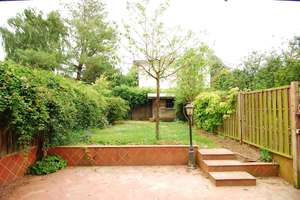 Familienhaus mit Garage, EBK, Balkon, großem Garten, Tresor, Glasdach und Panoramafenstern – 60487 Bockenheim, Frankfurt am Main – Vorschaubild 7