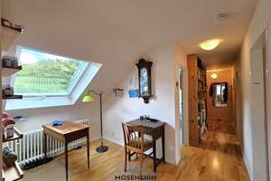 3 Zi.-DG-Wohnung mit sonnigem Aussichtsbalkon, in ruhiger Halbhöhenlage von Stuttgart-Rohracker – Die vollständige Adresse der Immobilie erhältst du vom Anbieter., 70329 Rohracker, Stuttgart – Vorschaubild 12