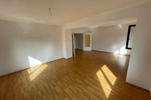 Wohnen mit Charakter: Drei-Zimmer-Wohnung in Sachsenhausen-Süd – Die vollständige Adresse der Immobilie erhältst du vom Anbieter., 60599 Sachsenhausen-Süd, Frankfurt am Main – Vorschaubild 8
