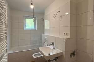 Ruhige 3-Zimmer-Wohnung mit guter Anbindung – Oskar-Maria-Graf-Ring 38, 81737 Neuperlach, München – Vorschaubild 6