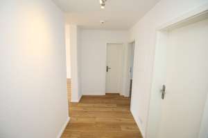 Attraktive ETW | Großzügiger Balkon + PKW-Stellplatz | Bochum Langendreer, Zentrale Lage – Die vollständige Adresse der Immobilie erhältst du vom Anbieter., 44892 Langendreer, Bochum – Vorschaubild 4