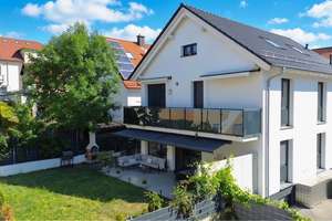 Modernes Wohnen auf großzügigem Raum – neuwertiges Einfamilienhaus mit hochwertiger Ausstattung – Die vollständige Adresse der Immobilie erhältst du vom Anbieter., 74078 Frankenbach, Heilbronn – Vorschaubild 59
