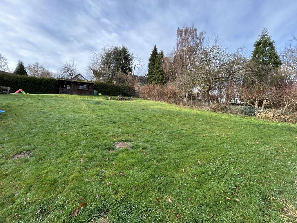 Immobilie in Birkenbeul - Pracht, großes Wohnhaus mit Doppelgarage und großem Grundstück, Ortsrandlage, ZFH möglich - Bild 4