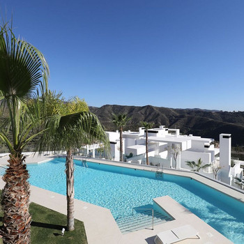 Exklusive Residenz im Hochparterre Palo Alto, Ojén – über Marbella Gelegen in der prestigeträchtigen