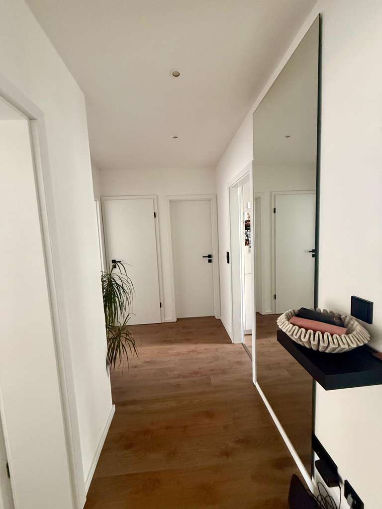 Modernes Wohnen mit Stil – kernsanierte 3-Zimmer-Wohnung mit Garage in begehrter Lage