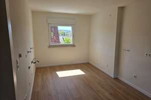 Erstbezug nach Sanierung: 2-Zi.-Dachgeschosswohnung in Pforzheim-Brötzingen – Ersinger Straße 45, 75179 Brötzingen, Pforzheim – Vorschaubild 3