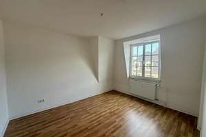 Gemültiche Dachgeschosswohnung mit Balkon in ruhiger Lage – Förkelstraße 6, 47259 Hüttenheim, Duisburg – Vorschaubild 3