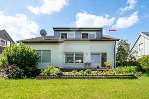 Helle Wohnung mit Gartennutzung – Die vollständige Adresse der Immobilie erhältst du vom Anbieter., 53359 Rheinbach – Vorschaubild 2