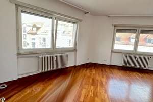 Großzügige 2 Zi.-Eigentumswohnung mit Loggia in HD-Handschuhsheim – Die vollständige Adresse der Immobilie erhältst du vom Anbieter., 69121 Handschuhsheim, Heidelberg – Vorschaubild 2