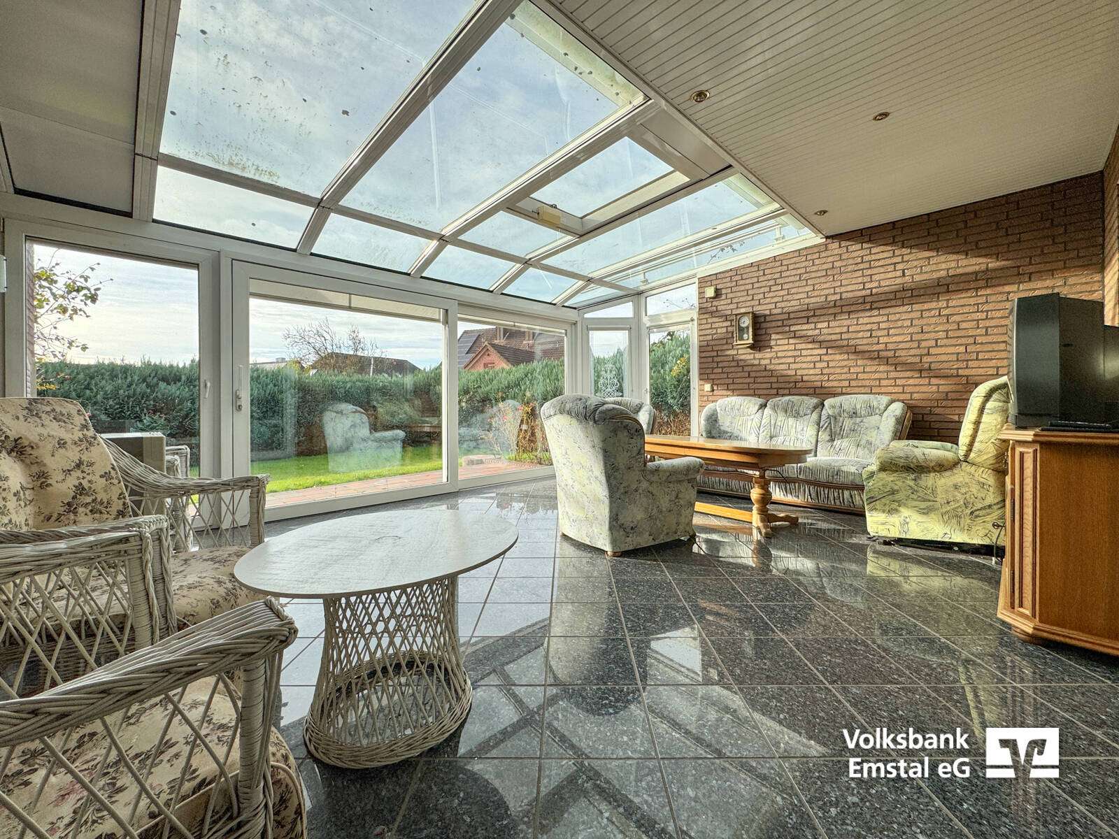 Immobilie in Dersum - Investieren und modernisieren: Bungalow auf großzügigem Eigentumsgrundstück in Dersum! - Bild 4