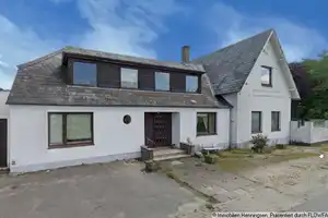 Viel Platz für WG, Großfamilie: handwerkl.Fähigkeiten vorausgesetzt – Schleswig-Flensburg (Kreis) – Vorschaubild 1