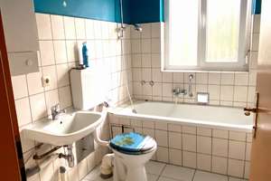 Attraktive 3,5-Zimmer-Wohnung mit Balkon & Kamin in Heilbronn – Lutzstraße 17, 74081 Sontheim, Heilbronn – Vorschaubild 2