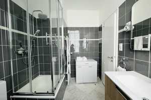 Hochwertiges - möbliertes Appartement im Zentrum - in ruhiger Lage °°5 Min zur Kö°° zu vermieten!! – Graf-Adolf-Str. 55, 40210 Düsseldorf – Vorschaubild 5
