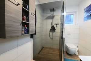 * Top modernisiertes Einfamilienhaus * Ideal für Autoliebhaber * ruhige & zentrale Lage * Top Verkeh – Friesland (Kreis) – Vorschaubild 23