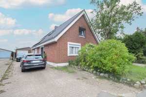 Familienidyll mit großem Garten, Pool, Solaranlage und einer Garage in Feldrandlage – Steinburg (Kreis) – Vorschaubild 11