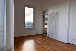 Geräumige 2-Zi-Penthouse-Wohnung mit separater Küche, direkt an der Weser – Konsul-Smidt-Straße 92, 28217 Überseestadt, Bremen – Vorschaubild 7
