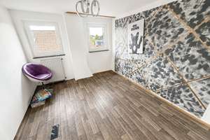 Großzügiges Wohnhaus mit ca. 220 m², 600 m2 Garten und viel Gestaltungspotenzial – Die vollständige Adresse der Immobilie erhältst du vom Anbieter., 41542 Dormagen – Vorschaubild 22