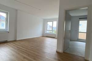 Frisch Saniert inkl. 2x PKW-Stellplätze, Einbauküche & Balkon – Gerwischer Straße 57, 39114 Cracau, Magdeburg – Vorschaubild 3